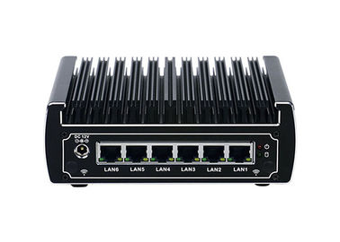 Bom preço Computador industrial Fanless altamente confiável silencioso com 7 LAN 4 USB 1 HDMI em linha